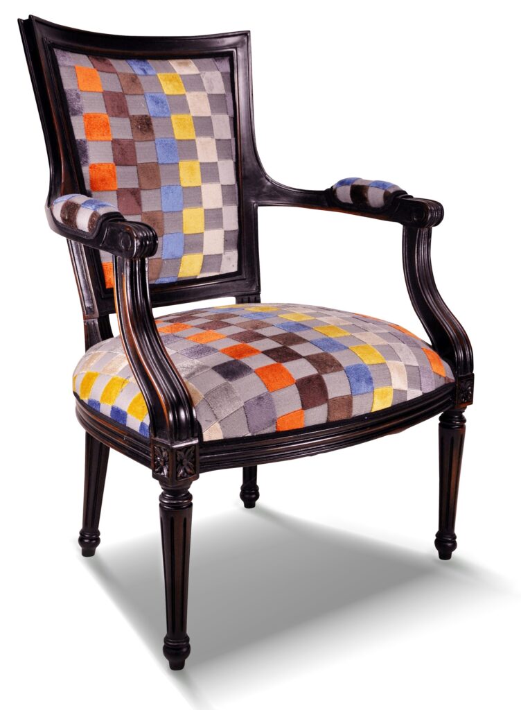 QUENTIN laque noir royal tissu carré gris