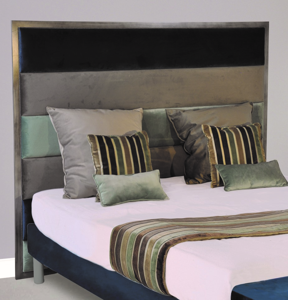 DAPHNÉE hauteur 150cm