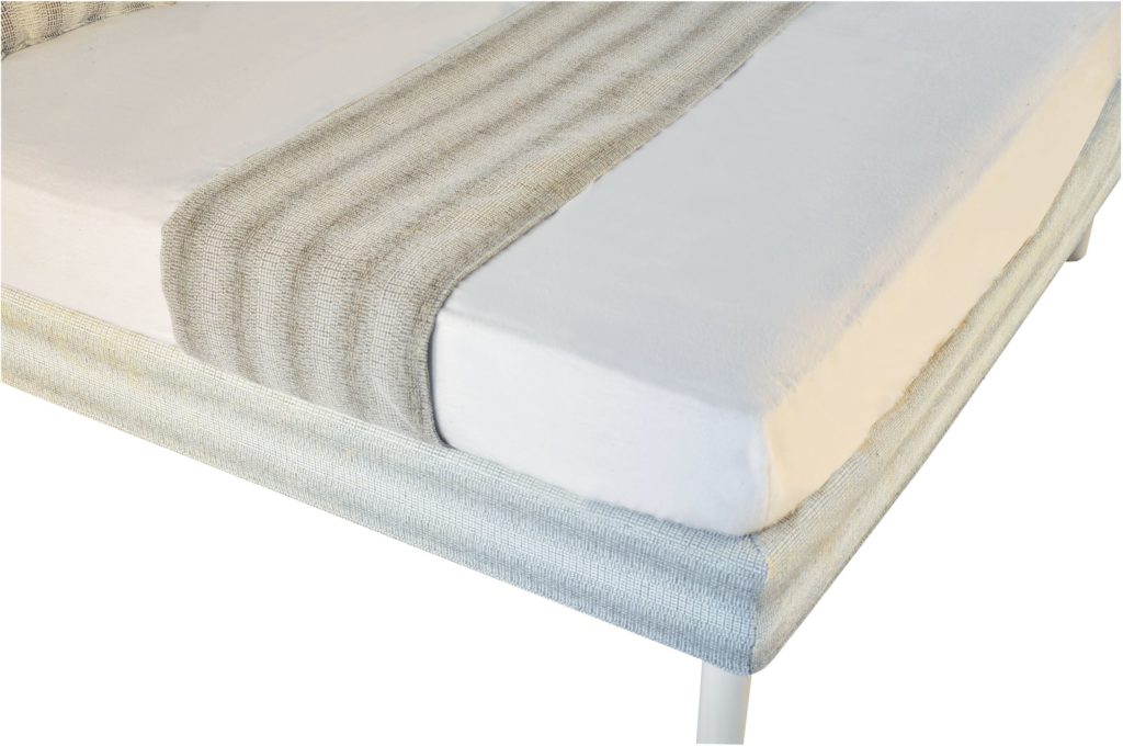 AGATHE Luna et chemin de lit clair 30