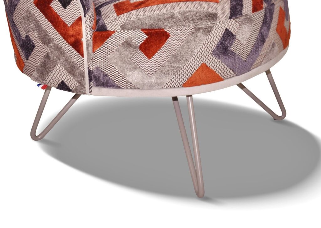 LÉA gros plan pîeds