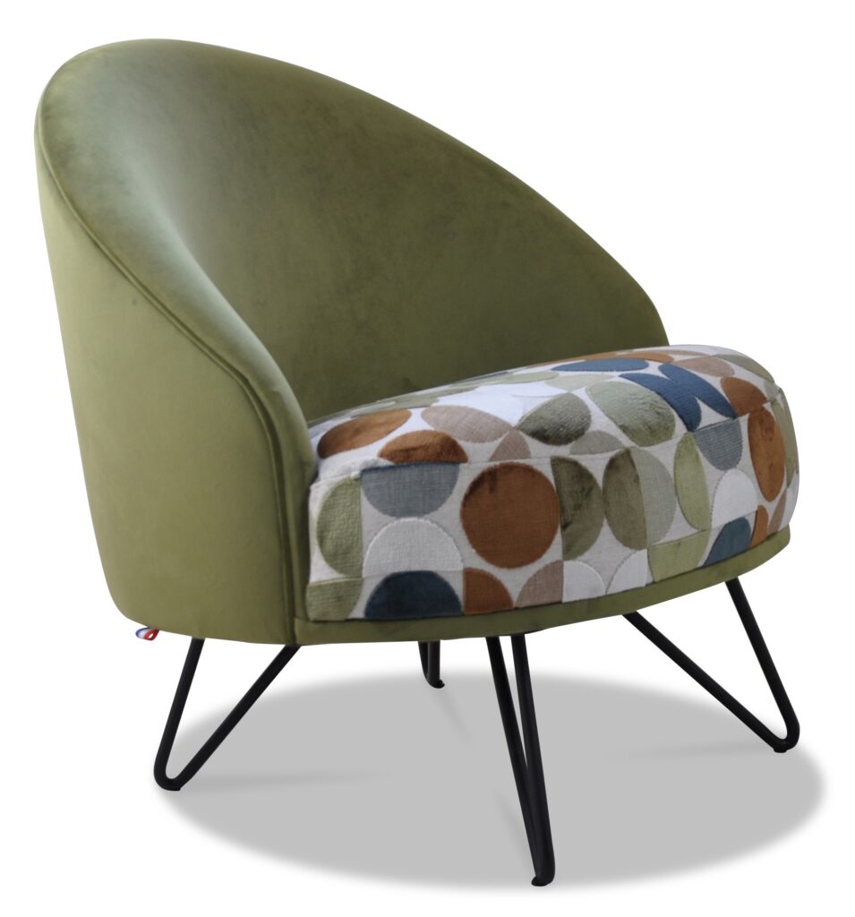 LÉA laque noire tissus assise orla dossier et socle brunei 43