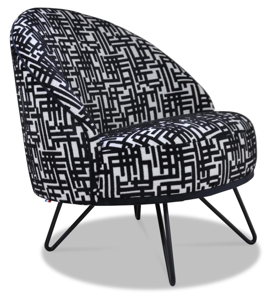 LÉA laque noire tissus nymphe pp et socle brunei 1