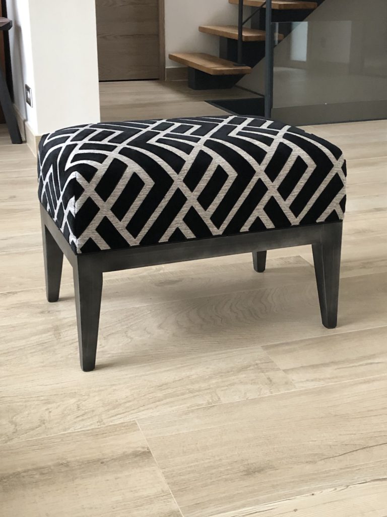 NATHAN pouf vieil argent tissu losange noir