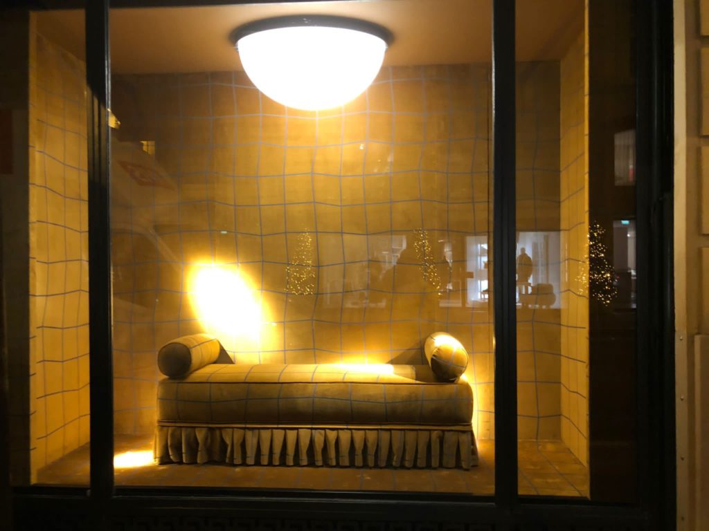 BANQUETTE Hermès boutique