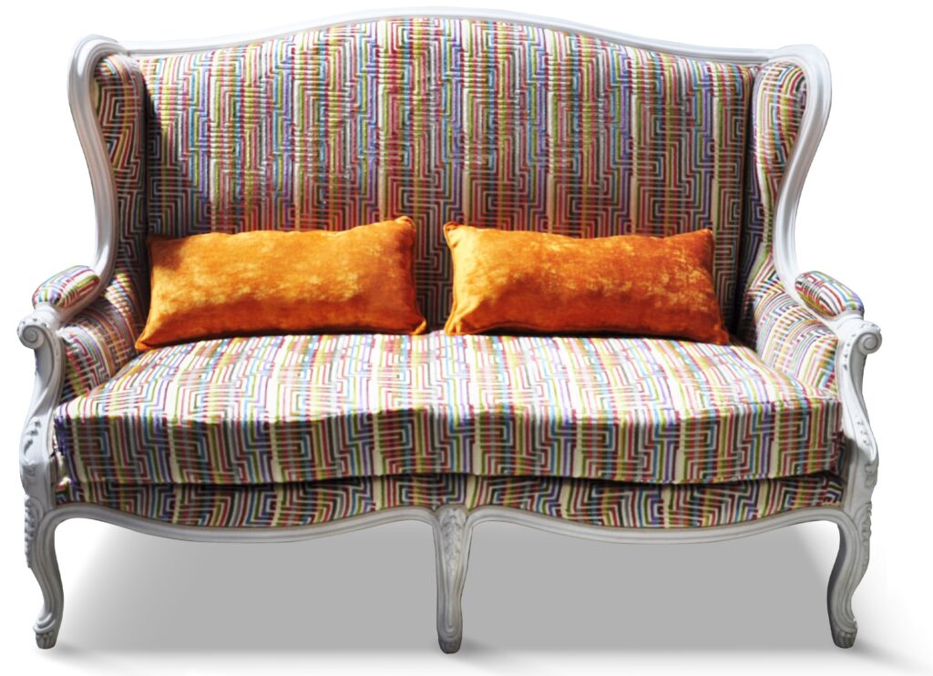 CANAPÉ GAËLLE 2 places laque blanc neige tissu client