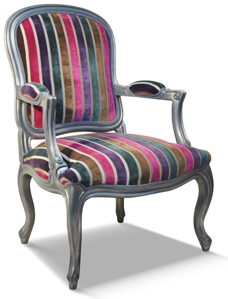 Théo laque bleu métal et tissu sarnia de chez Casamance